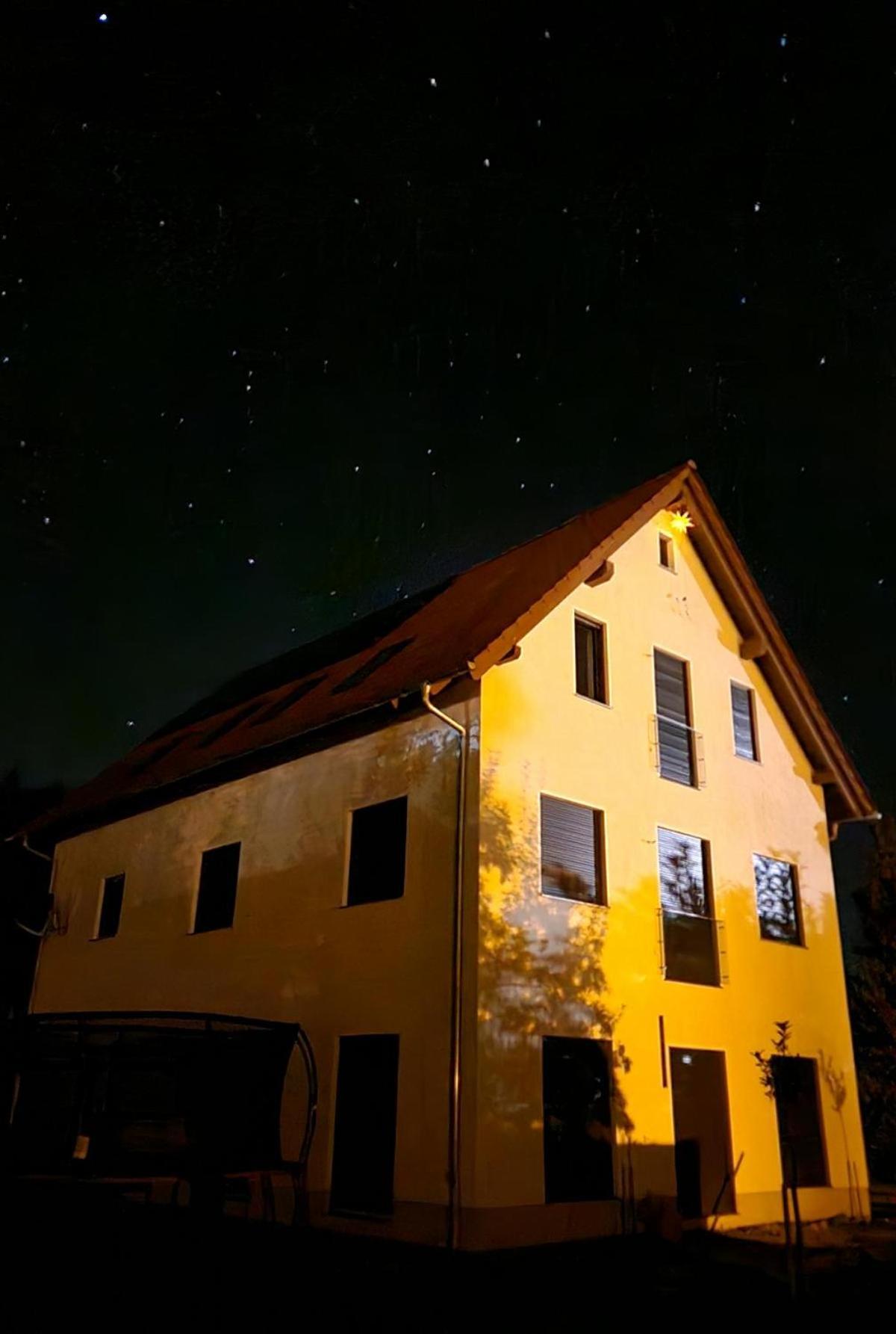 Traumschloesschen Apartment Nossen ภายนอก รูปภาพ