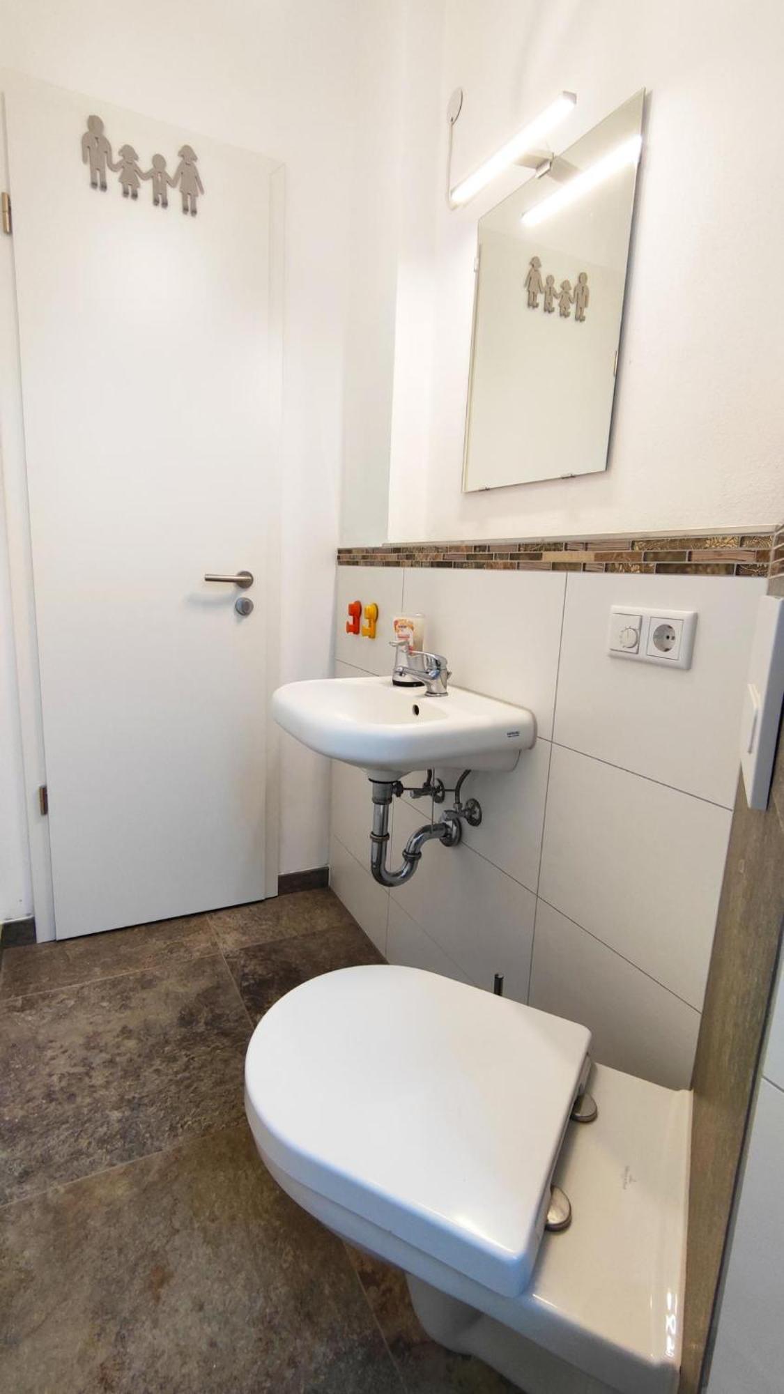 Traumschloesschen Apartment Nossen ภายนอก รูปภาพ